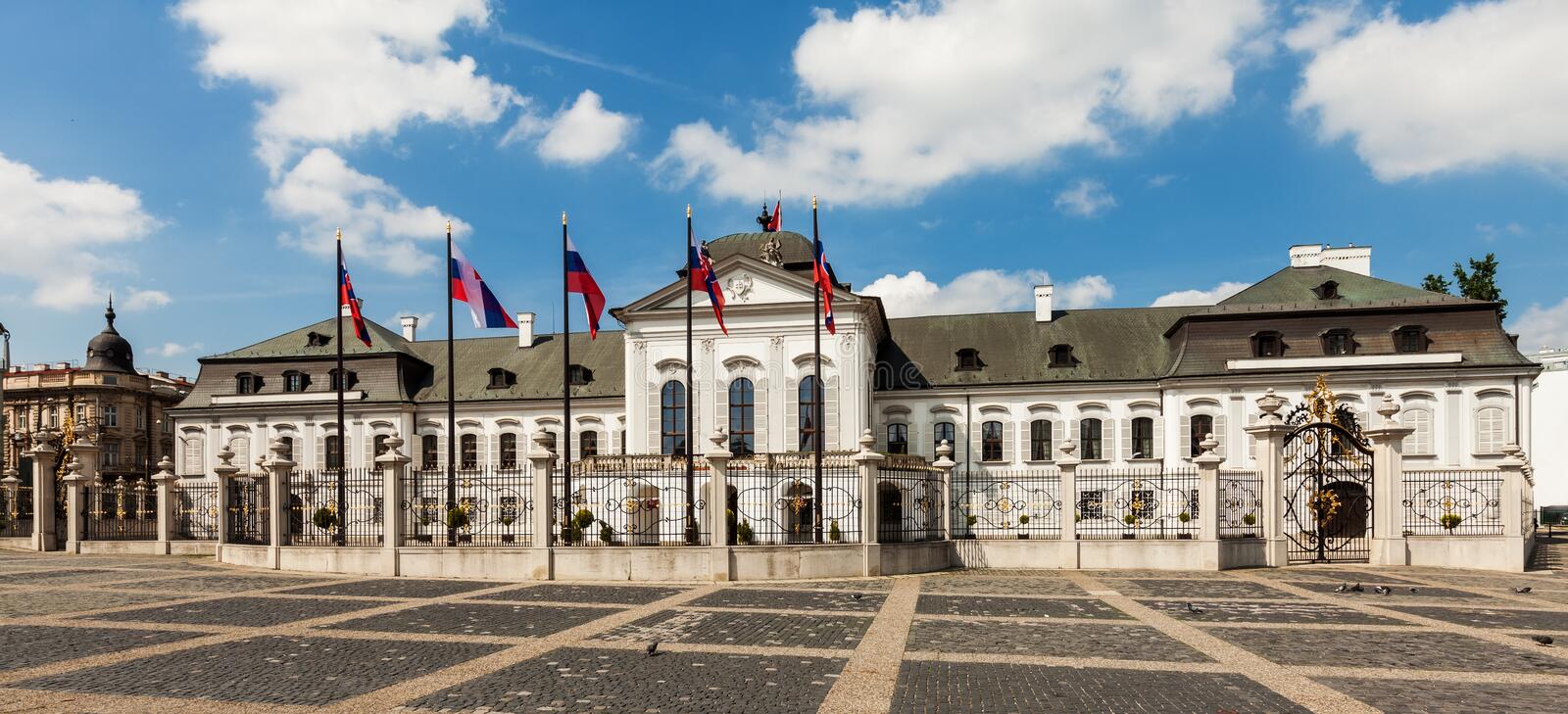 Grassalkovich Palace In Bratislava, Slovakia Stock Image - Image of  building, exterior: 30943089